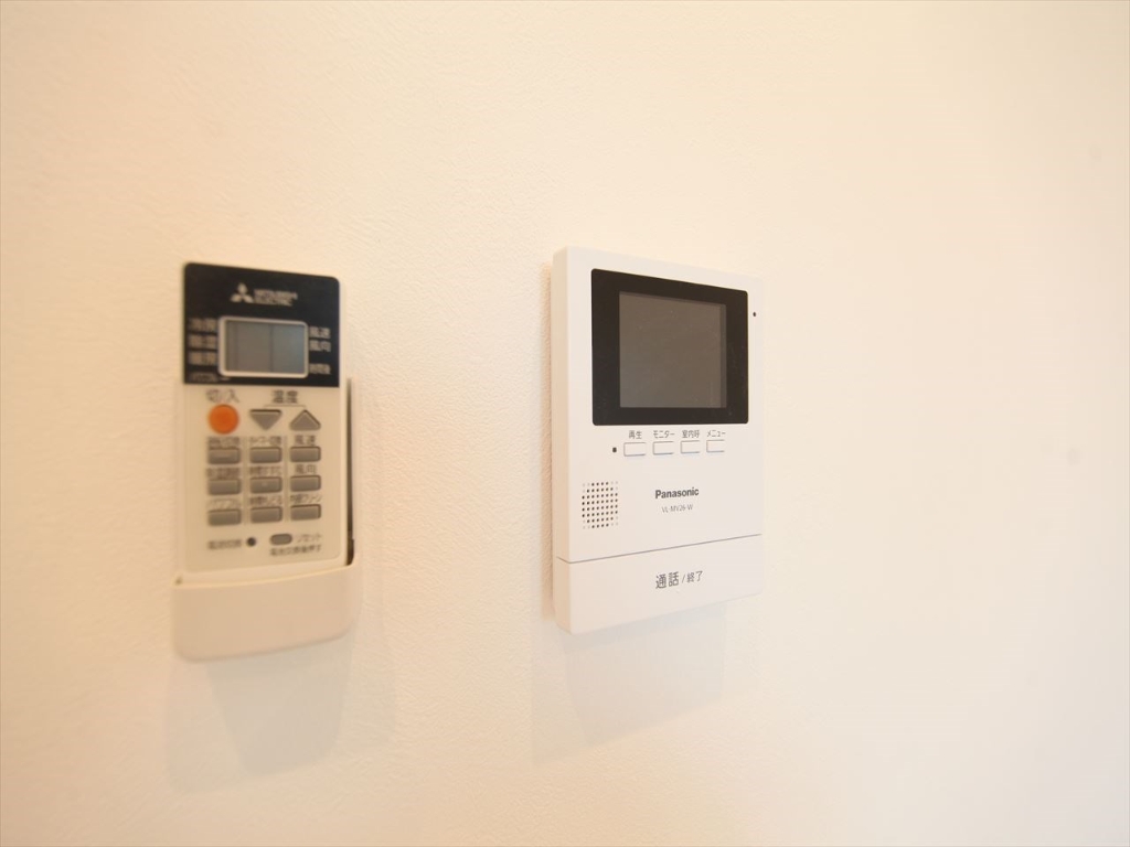 セキュリティ　ＴＶモニター付インターホン　イメージ写真