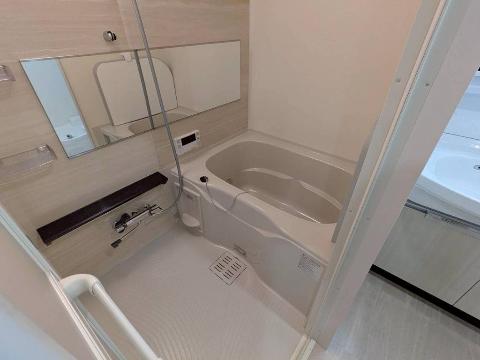 バス・シャワールーム　バス