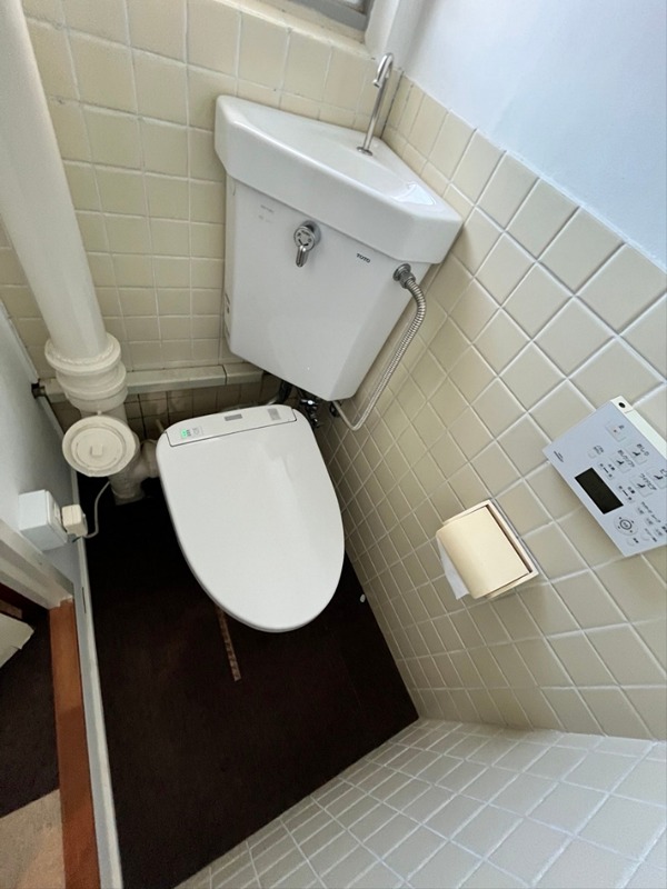トイレ　別部屋参考