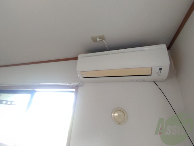 その他設備　エアコン設置済みで寒暖対策も安心ですね。