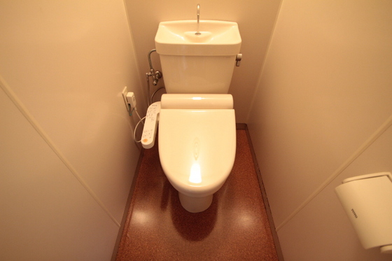 トイレ　※別部屋の写真です