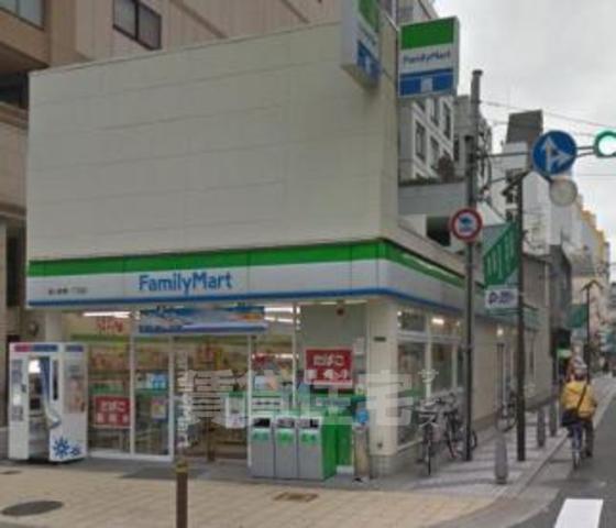 コンビニ　ファミリーマート　東心斎橋一丁目（コンビニ）まで204m