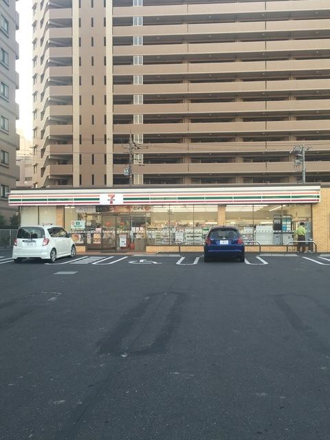 コンビニ　セブンイレブン上尾上町1丁目店（コンビニ）まで512m