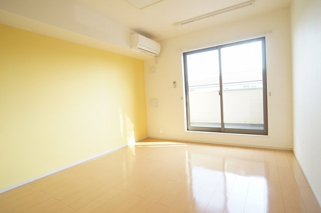 居室・リビング　使いやすいリビングです