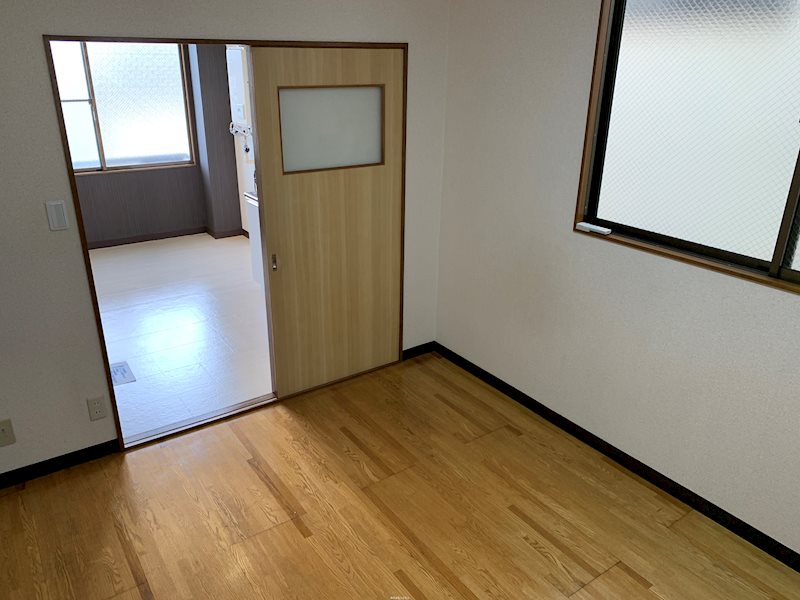 居室・リビング　アクセントクロスの内装です。