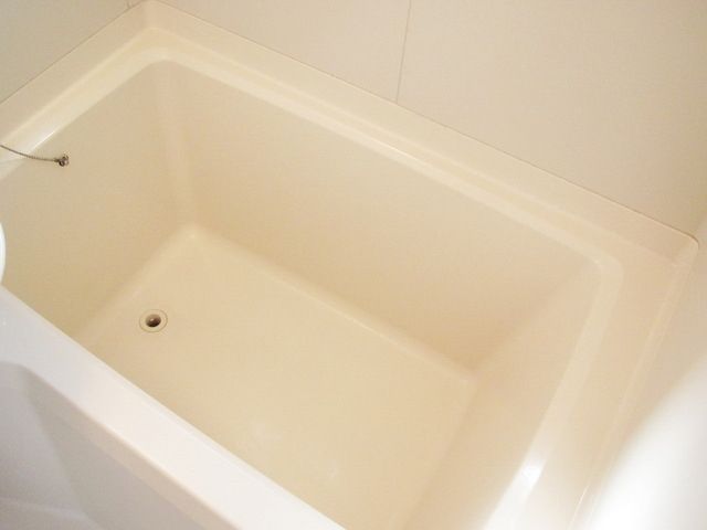 バス・シャワールーム　キレイな浴槽☆