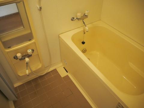 バス・シャワールーム　バス