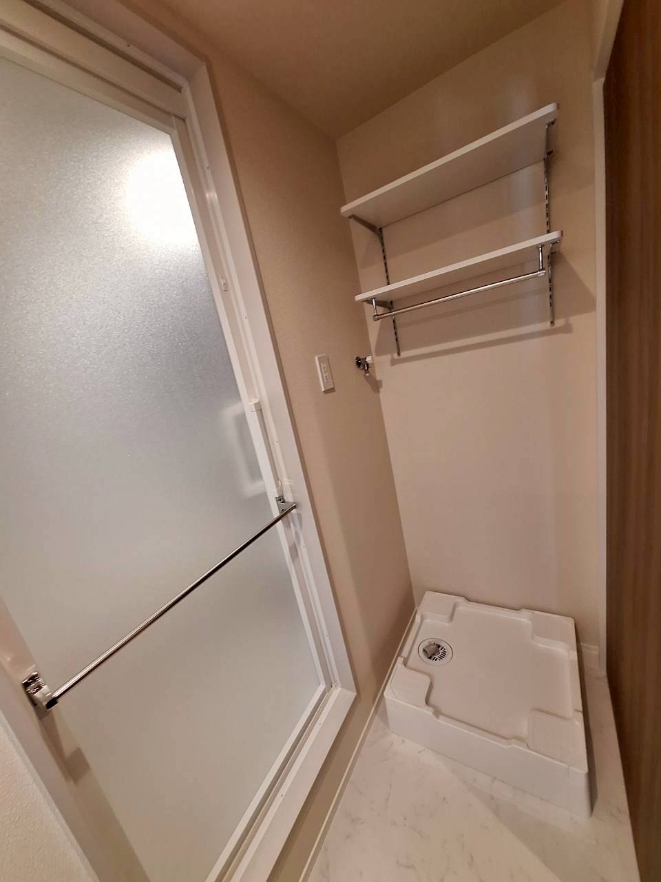 洗面設備　★室内洗濯機置き場★