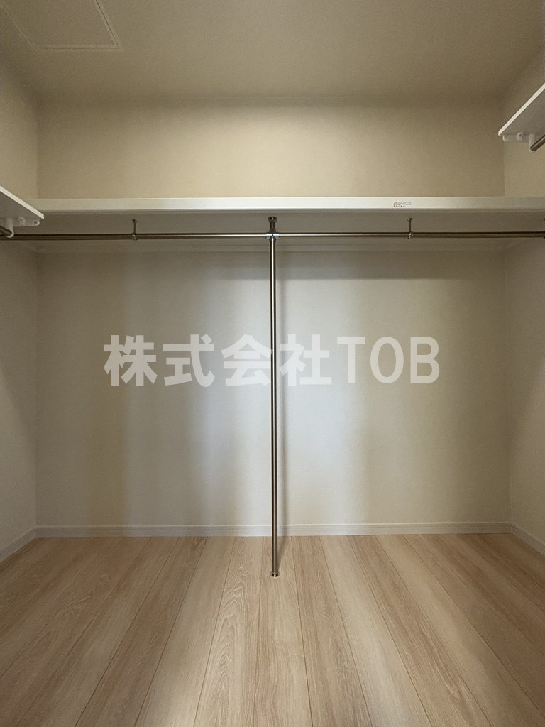 収納　洋室7.9帖　ウォークインクローゼット