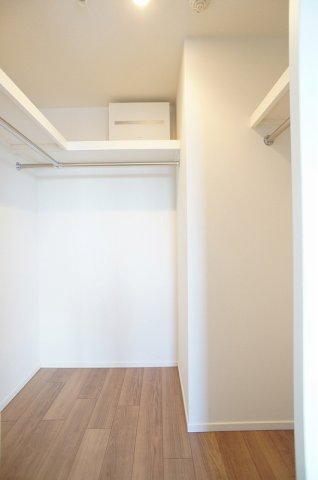 収納　ウォークインクロゼット