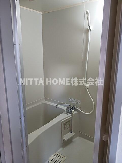 バス・シャワールーム　落ち着いたバスルーム◇