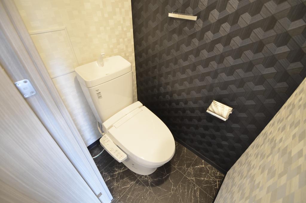 トイレ　シャワー付トイレ