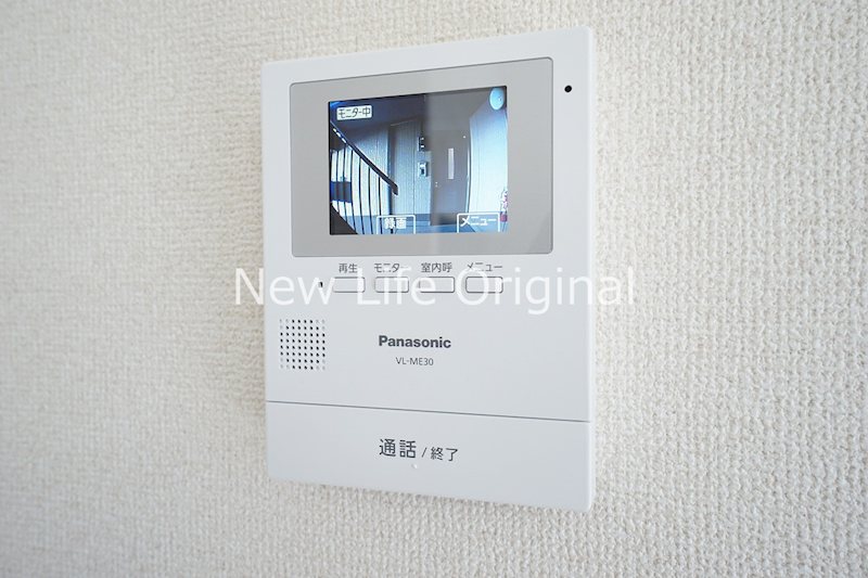 セキュリティ　TVモニターフォンで来訪者確認出来ます♪