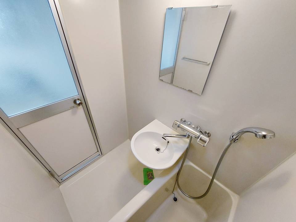 バス・シャワールーム　浴室