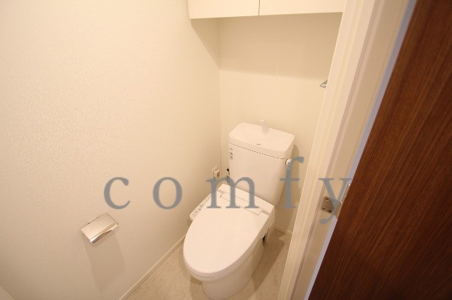 トイレ　ウォシュレット付きトイレ