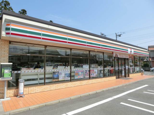 コンビニ　セブンイレブン千葉愛生町店（コンビニ）まで600m