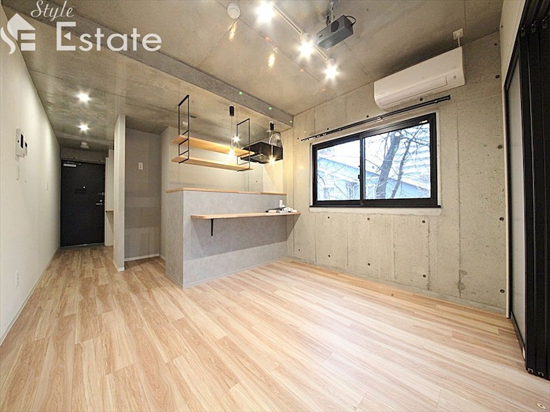 居室・リビング　同仕様写真