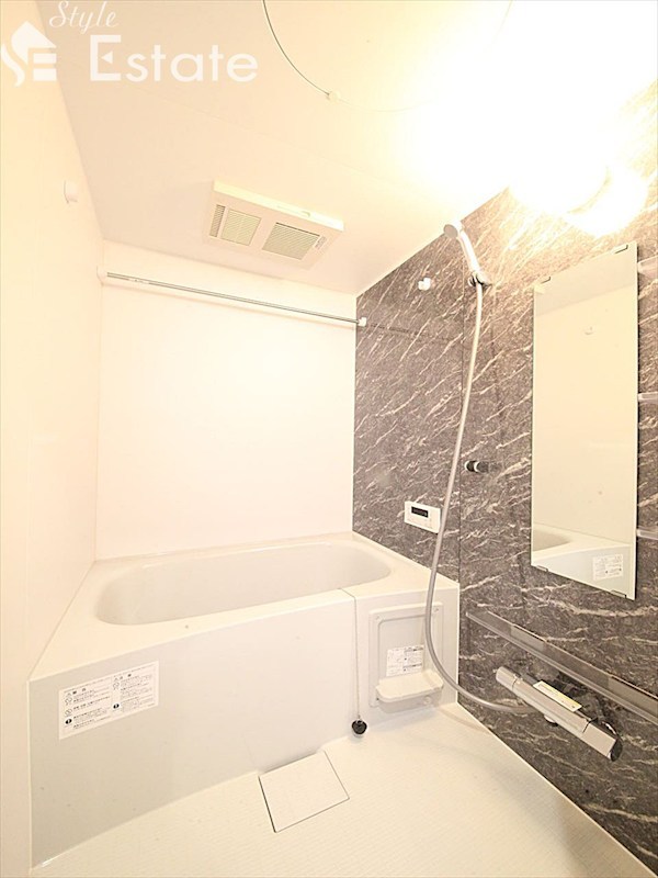 バス・シャワールーム　同仕様写真