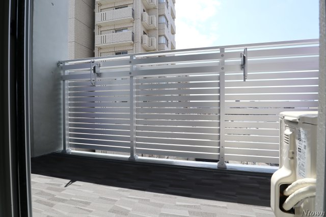 バルコニー　陽当たり良好なバルコニーです