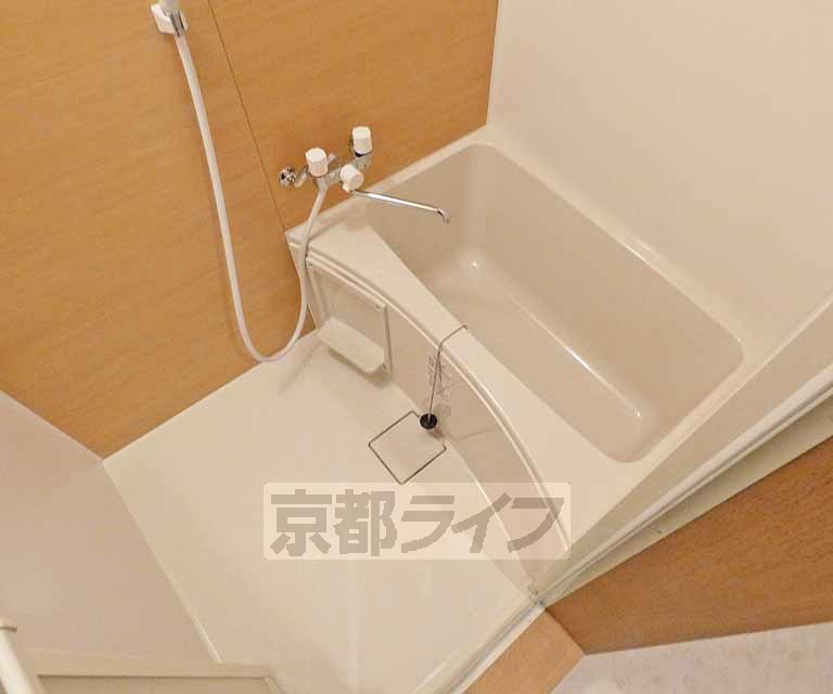 バス・シャワールーム　清潔感のある浴室です！