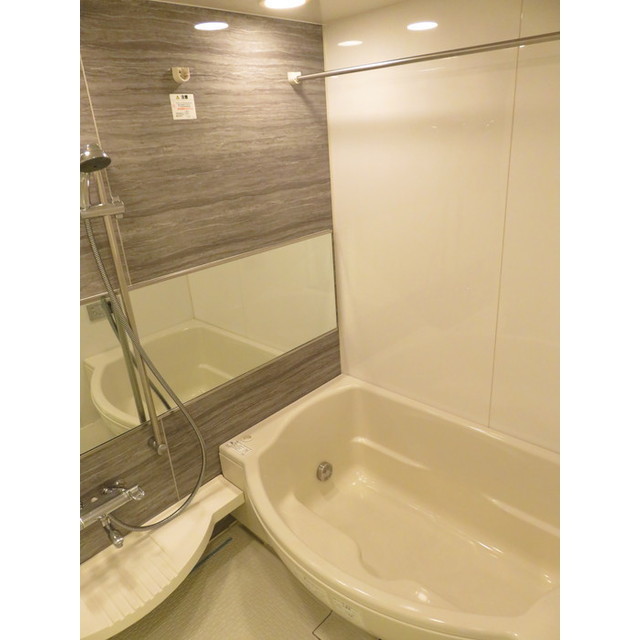 バス・シャワールーム　バス※別部屋参考写真