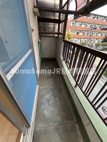 バルコニー　バルコニーがあります