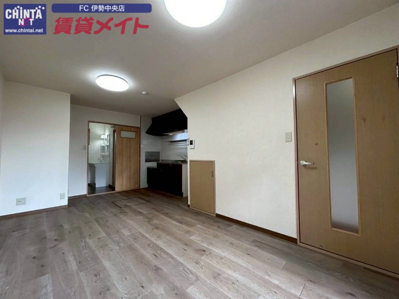 居室・リビング　別部屋同タイプ