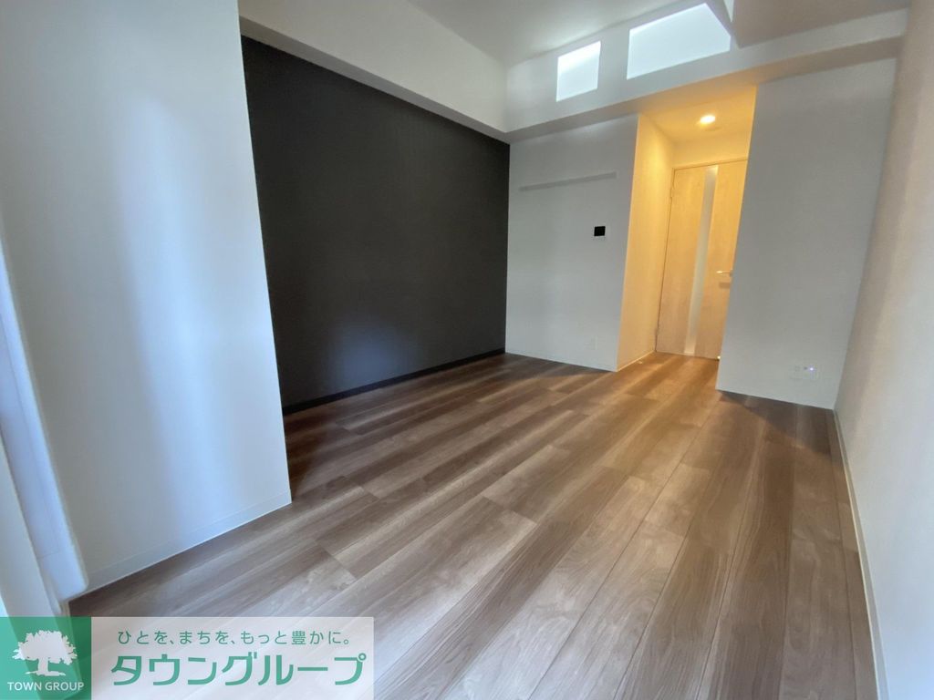 居室・リビング　エントランス