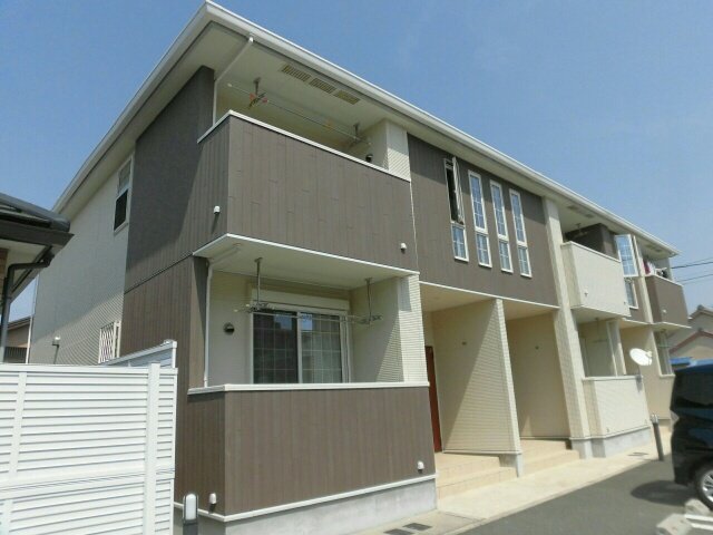 建物外観　外観は落ち着いています