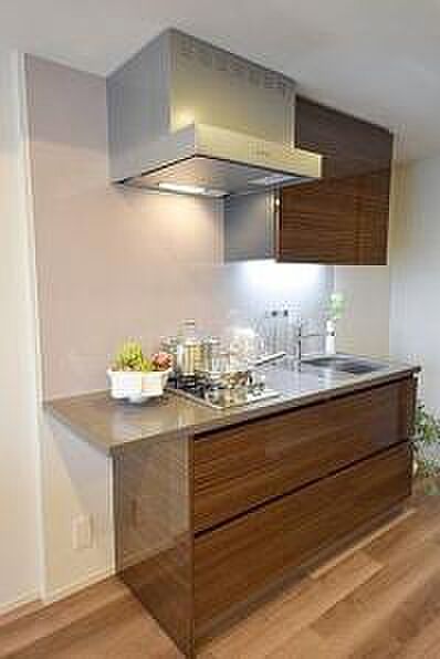 キッチン　※別部屋の参考写真です。