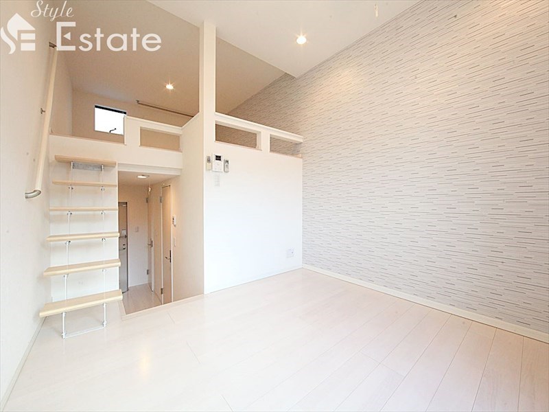 居室・リビング　内装