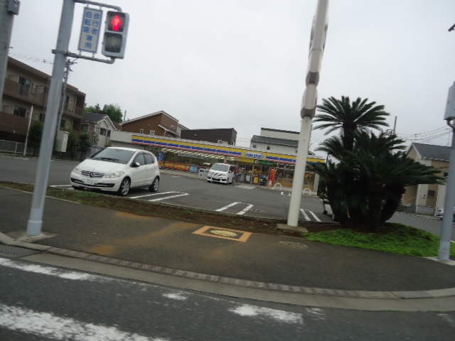 コンビニ　ミニストップ 藤沢石川1丁目店（コンビニ）まで496m