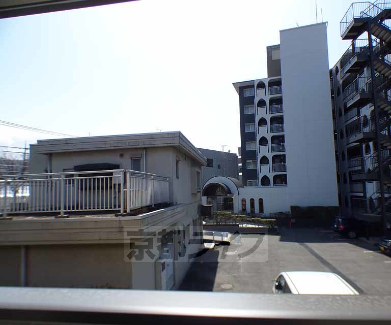 眺望　新築できれいな部屋です