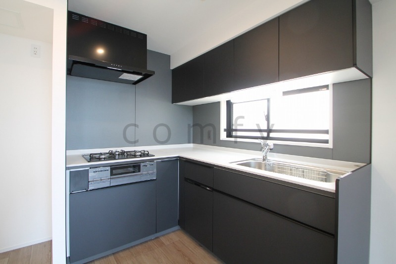 キッチン　使い易い独立したスペースのキッチン