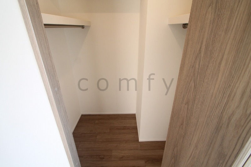 収納　収納力のあるのウォークインクローゼット