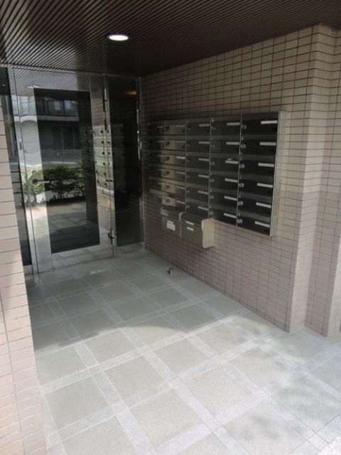 エントランス　エントランス