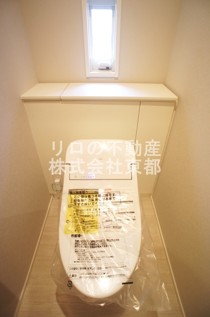 トイレ　洗浄便座付です！