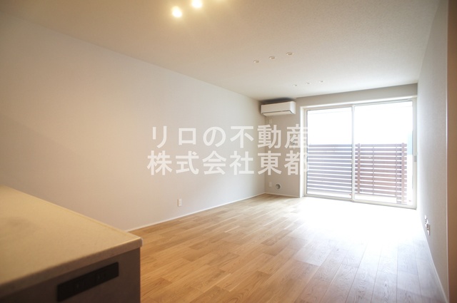 居室・リビング　リビングでゆったりくつろげる憩いの空間♪