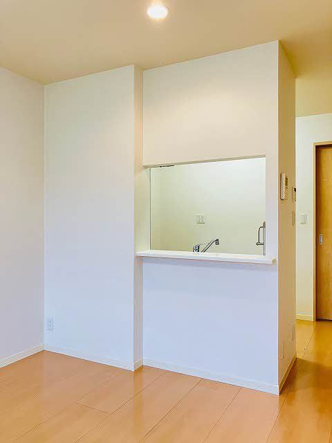 居室・リビング　対面キッチン