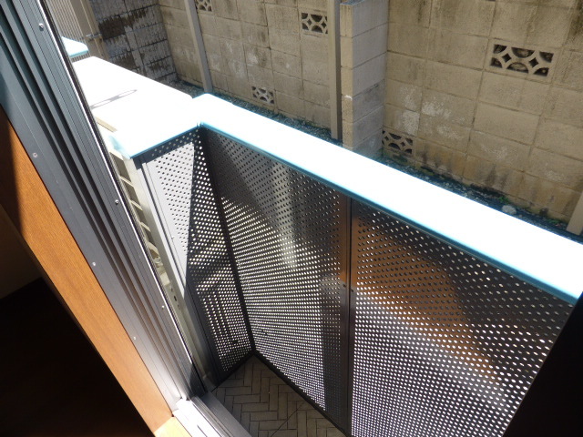 バルコニー　他号室写真です