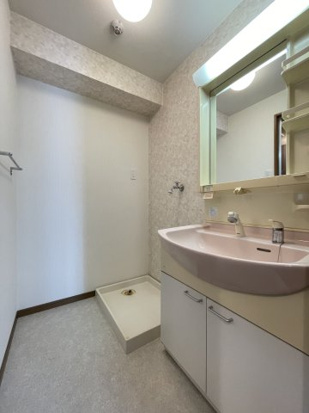 洗面設備　洗面所です