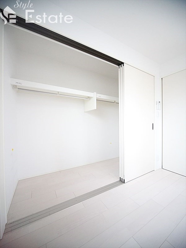 収納　クローゼット