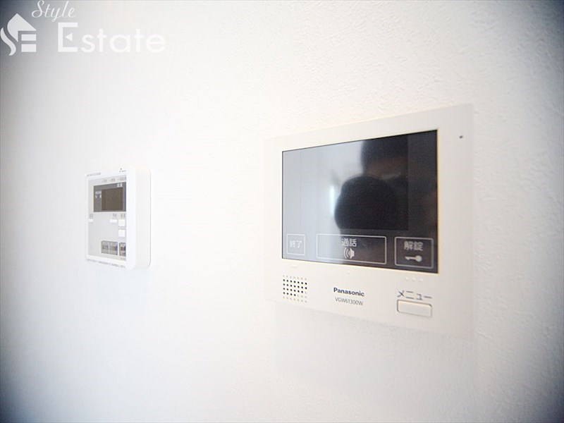 セキュリティ　モニター付きインターホン