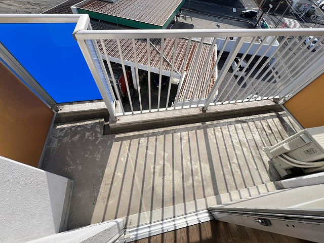 バルコニー