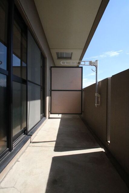 バルコニー　※別部屋参考写真、現況優先※