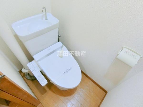 トイレ　写真は別のお部屋のイメージです