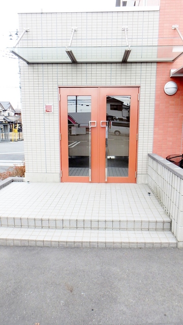 エントランス　住まう人を迎えるエントランス！