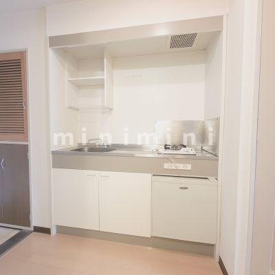 キッチン　※写真は別号室のものですので現状優先とさせていただきます