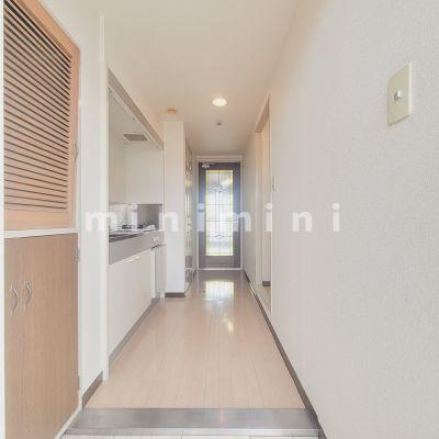 玄関　※写真は別号室のものですので現状優先とさせていただきます