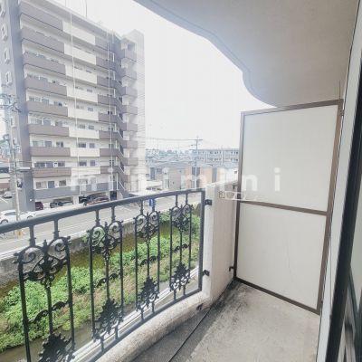 バルコニー　※写真は別号室のものですので現状優先とさせていただきます